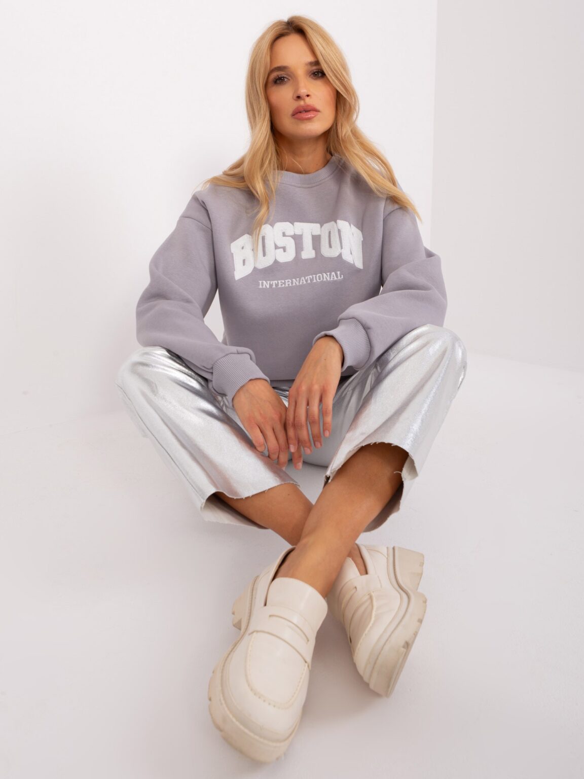 Sweatshirt-EM-BL-617-8.10-white-grey