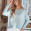 Sweter damski one size oversize gładki SENZIA błękitny Dstreet