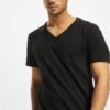 T-shirt black