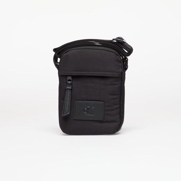 Táska Calvin Klein Jeans Metro Nylon Reporter Bag Black Universal-alacsony-ár