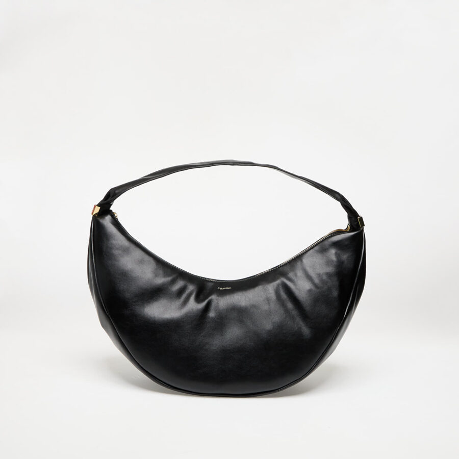 Táska Calvin Klein Pinched Soft Crescen Black Universal-alacsony-ár