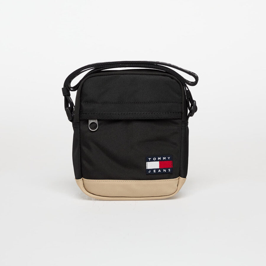 Táska Tommy Jeans Ess Daily Square Bag Black Universal-alacsony-ár