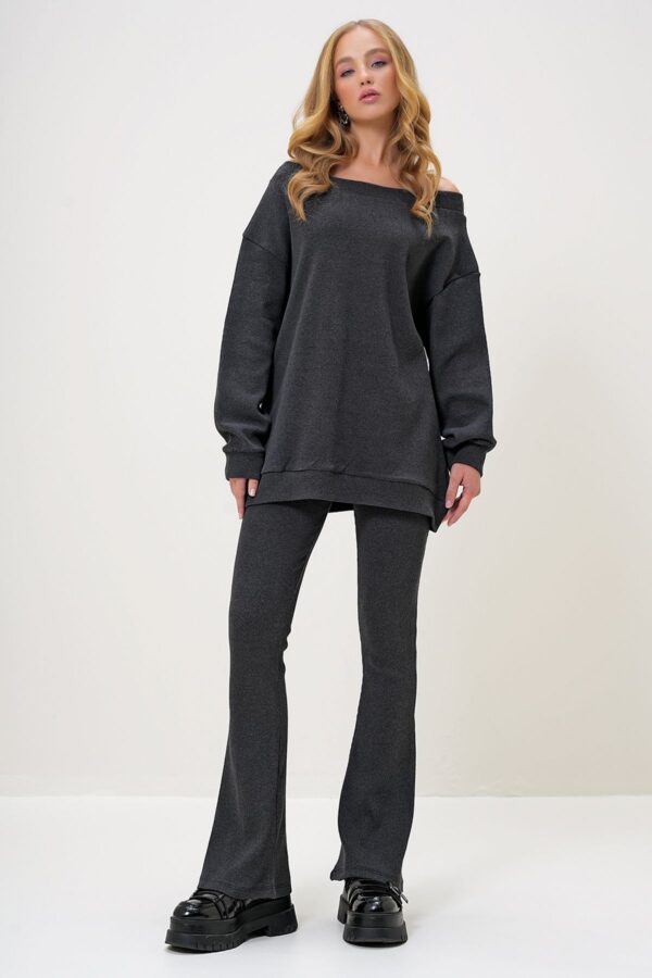 Trend Alaçatı Stili Women's Anthracite Boat Neck Camisole Oversize Blouse and Bell-bottom Trouser Set
