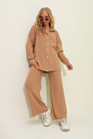 Trend Alaçatı Stili Women's Biscuit Knitwear Set With Buttons