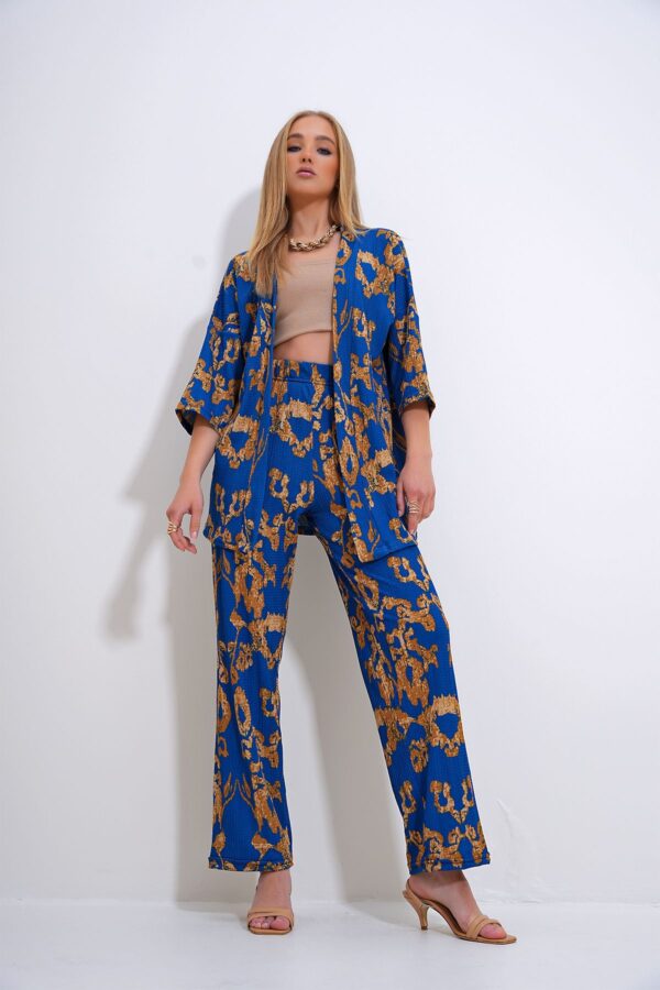 Trend Alaçatı Stili Women's Saks Patterned Crinkle Kimono Jacket Set