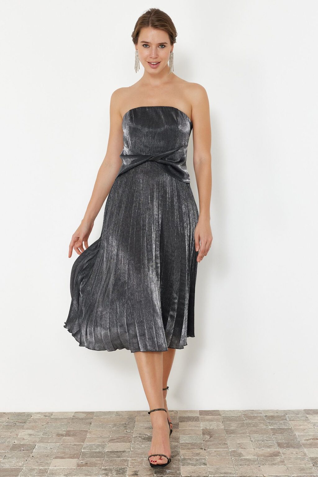 Trendyol Anthracite A-Cut Pleated Shiny Woven Elegant Evening Dress
