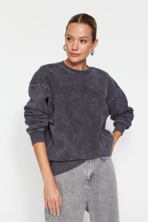 Trendyol Anthracite Anthracite/Faded Effect Thick Fleece Inside Oversize/Wide-Collar Knitted Sweatshirt Trendyol Anthracite Anthracite/Faded Effect Thick Fleece Inside Oversize/Wide-Collar Knitted Sweatshirt