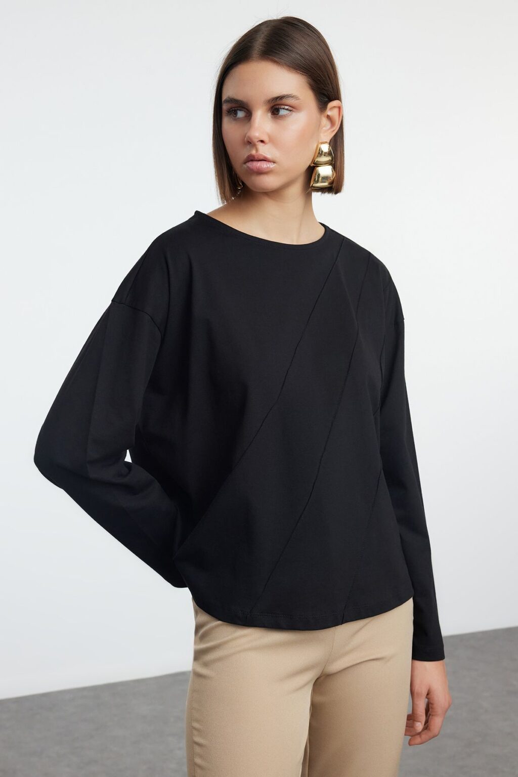 Trendyol Black 100% Cotton Stitching Detailed Relaxed/Comfortable Pattern Knitted T-Shirt