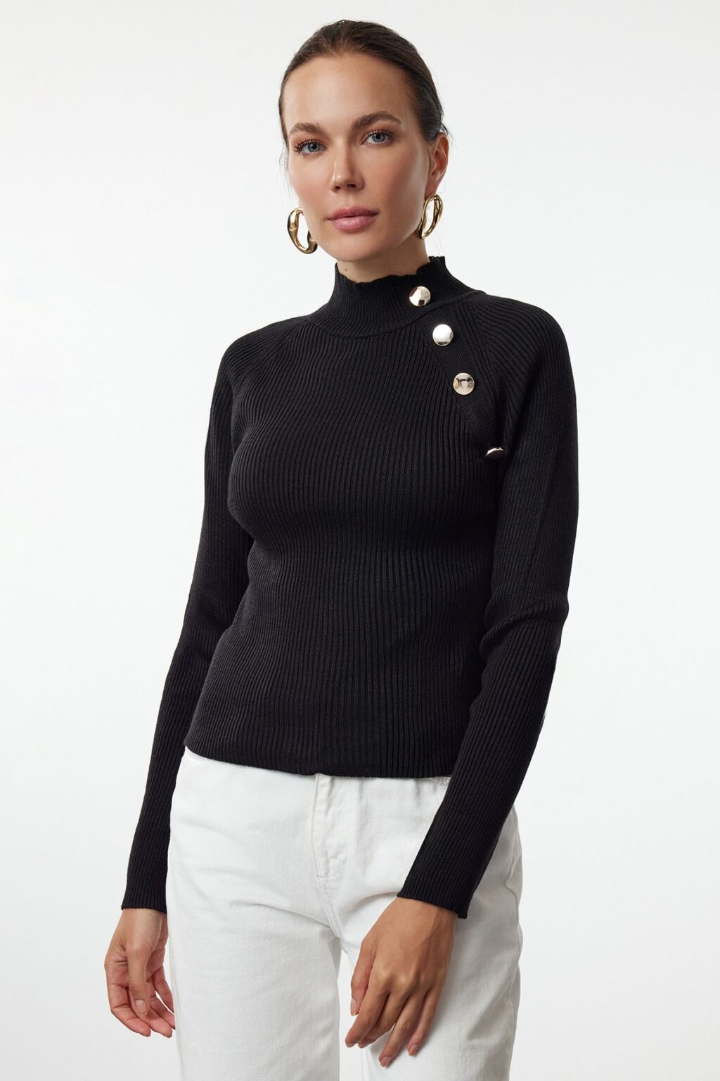 Trendyol Black Button Detailed Thin Knit Sweater