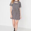 Trendyol Black Collar részletesen kidolgozott mintás szőtt ruha