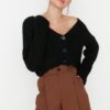 Trendyol Black Crop puha texturált kötöttáru kardigán