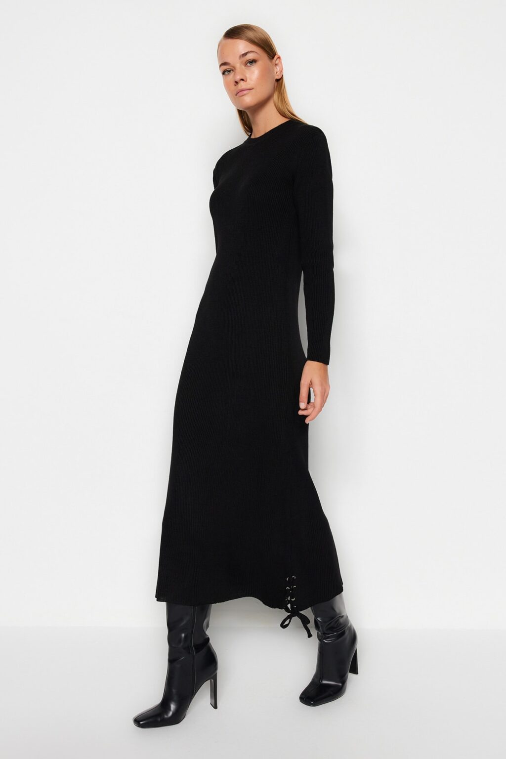 Trendyol Black Eyelet részletes kötöttáru ruha