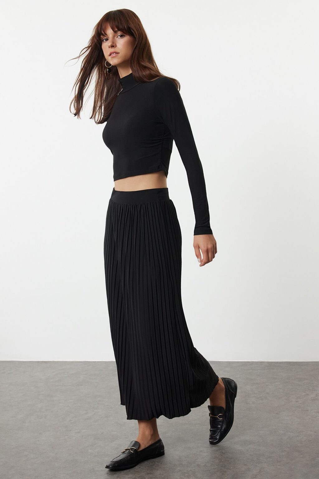 Trendyol Black Fitted Pleated Stretchy Knitted Blouse and Skirt Bottom-Top Set