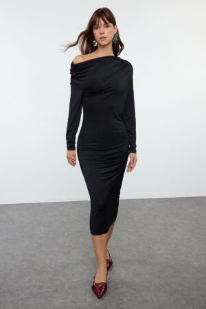 Trendyol Black Fitted/Fits Body Asymmetrical Neck Midi Knit Dress