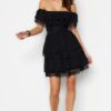 Trendyol Black Open Deréka/Gördeszkás Sifonnal bélelt elegáns estélyi ruha