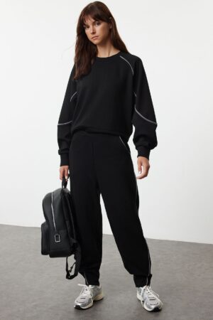 Trendyol Black Piping Detailed Overisize/Wide Fit Scuba/Diver Fabric Knitted Tracksuit Set