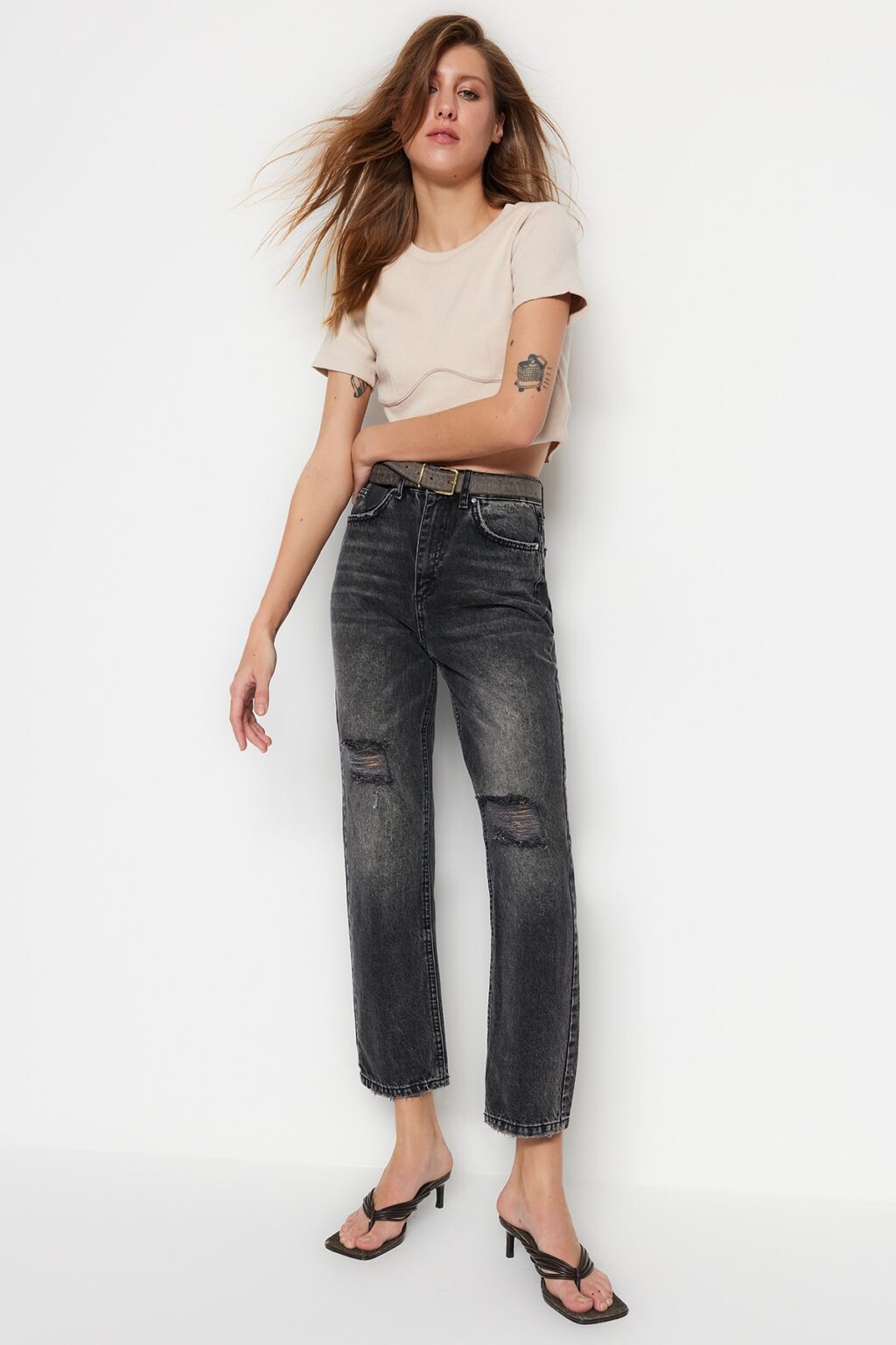 Trendyol Black Ripped High Derékig Egyenes farmer