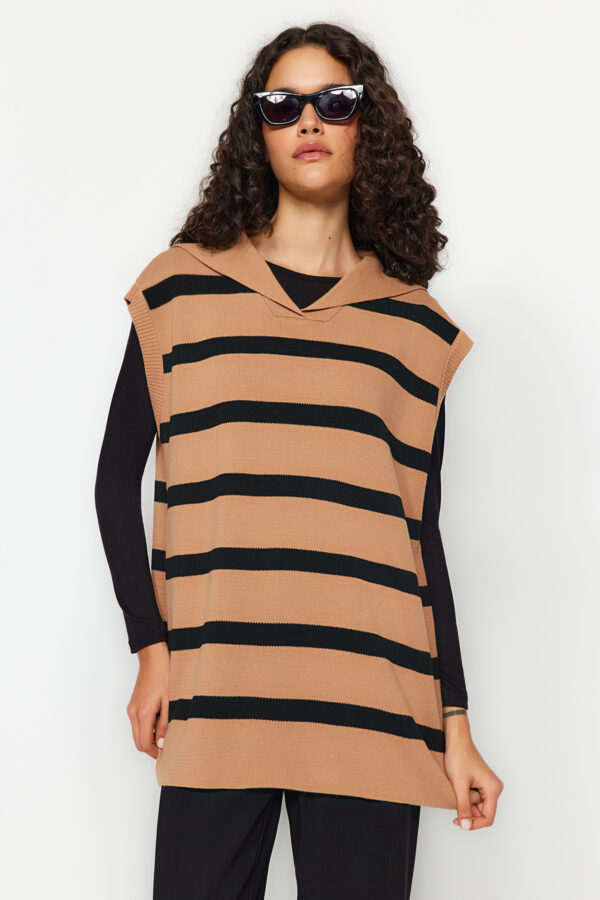 Trendyol Black Sailor nyakú csíkos kötöttáru pulóver