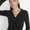 Trendyol Black Slim Collected Polo nyakú rugalmas kötött blúz