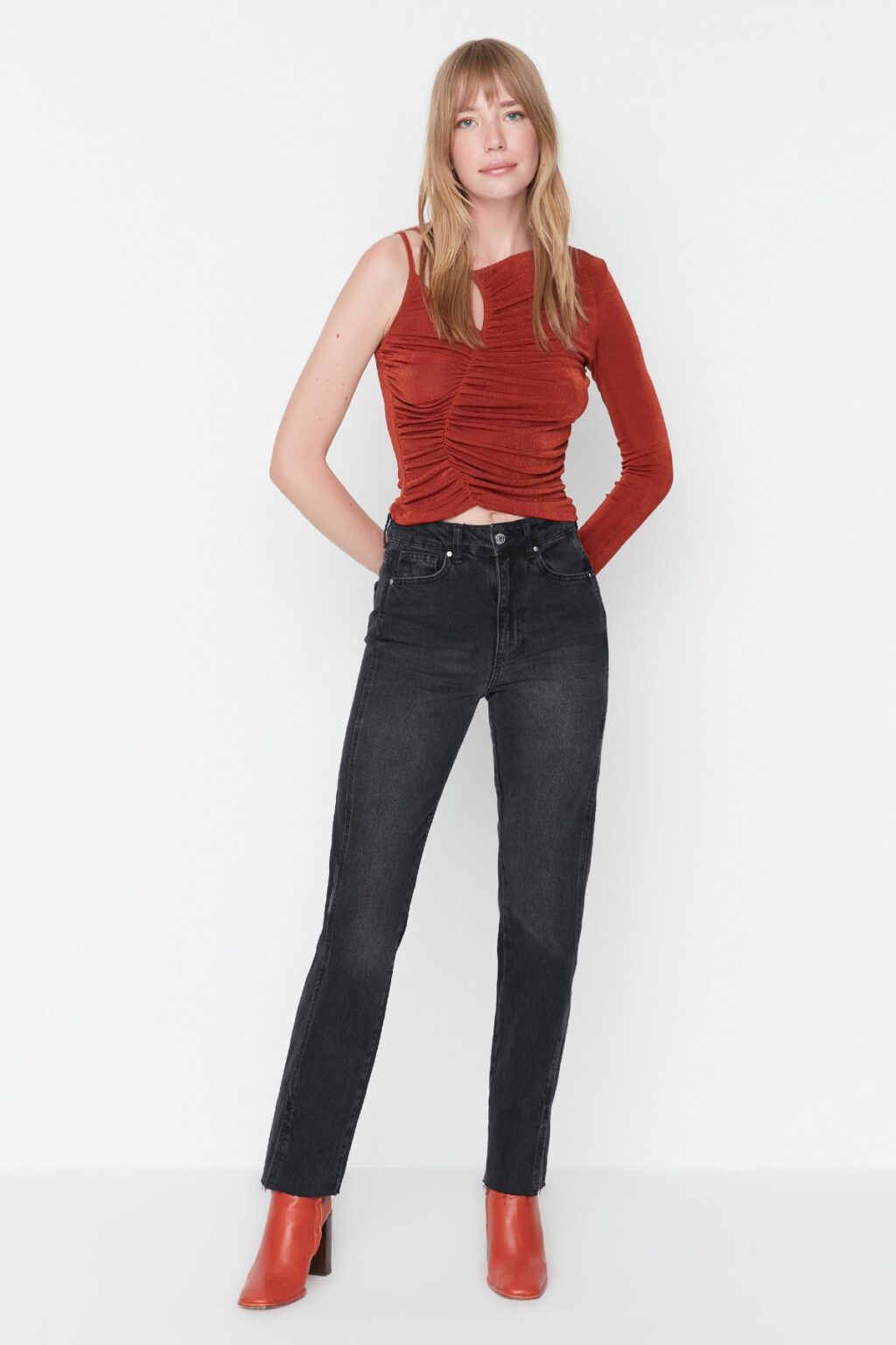Trendyol Black Split