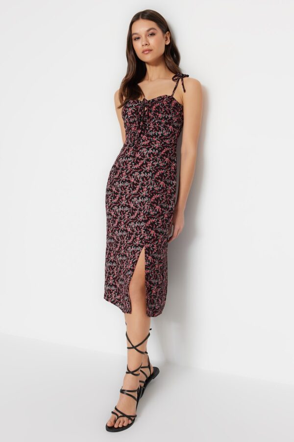 Trendyol Black Straight Cut Midi szőtt Strappy Heart Neck mintás szőtt ruha