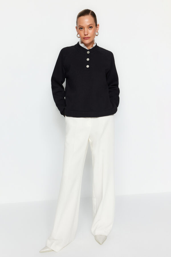 Trendyol Black Thick Inner Fleece Collar Detailed Buttoned Regular/ Regular Knitted Sweatshirt