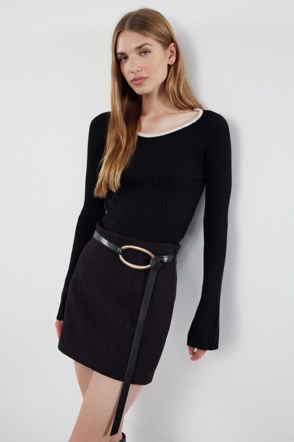 Trendyol Black V-Neck Color Blocked Knitwear Sweater