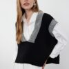 Trendyol Black Wide Fit Soft Textured Color Block Knitwear Sweater