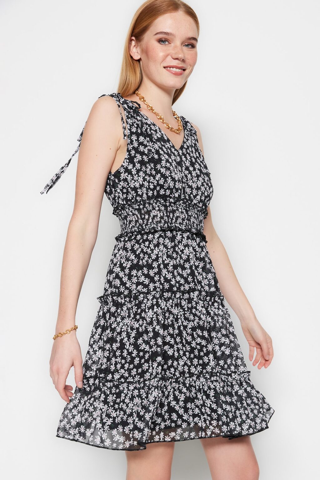 Trendyol Black deréknyitány Mini szőtt Gimped részletes mintás szőtt ruha