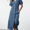 Trendyol Blue Stitch Detailed V Neck Maxi Denim Dress