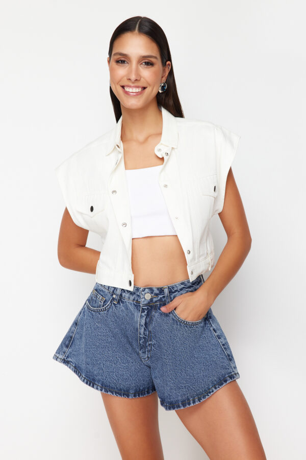 Trendyol Blue Wide Leg Denim Shorts