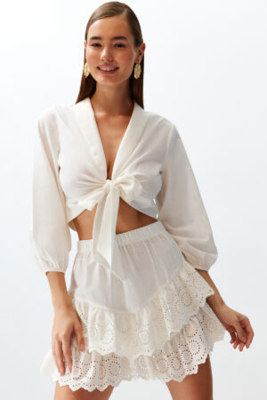 Trendyol Briddal White Mini Woven Embroidered Detailed Beach Skirt
