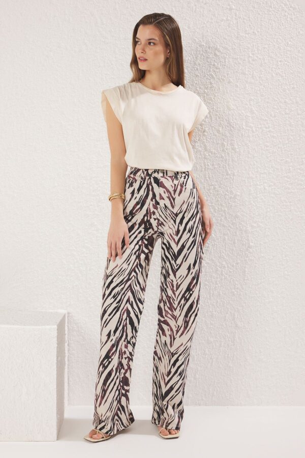 Trendyol Brown Animal Print High Waist Wide Leg Jeans