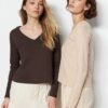 Trendyol Brown-Beige 100% Cotton 2-Pack Basic V Neck Knitted T-Shirt