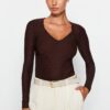 Trendyol Brown Ottoman Slim Stitch Detailed V Neck Elastic Knitted Blouse