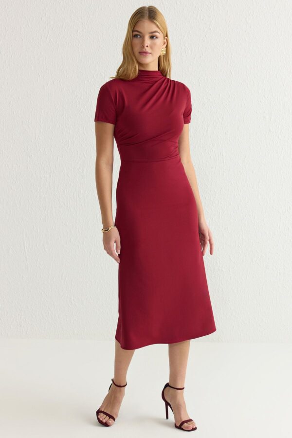 Trendyol Burgundy Body-fitting Knitted Fabric Mixed Midi Woven Dress