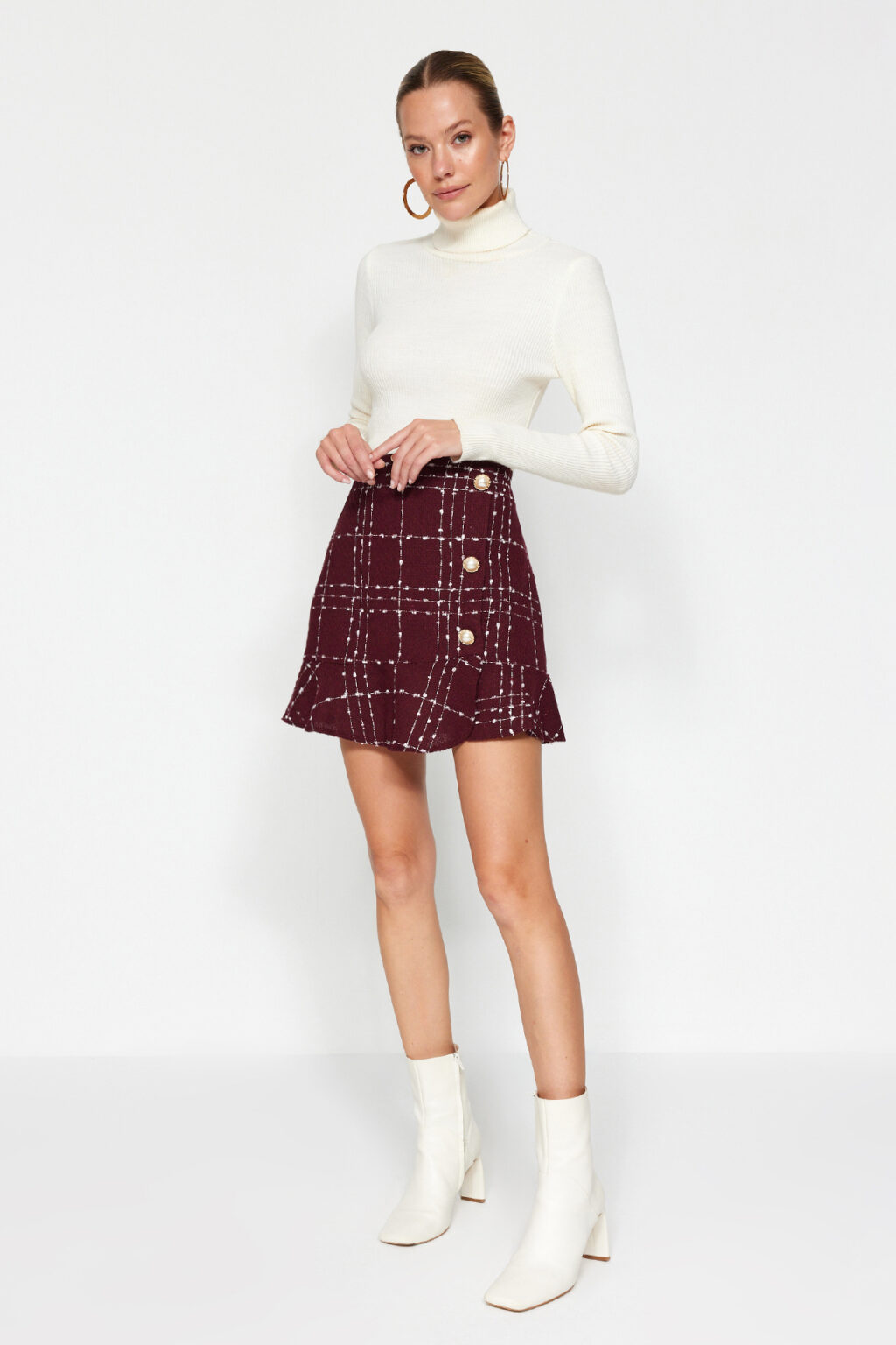 Trendyol Claret Red with Buttons and Tweed Fabric Hem with Ruffles