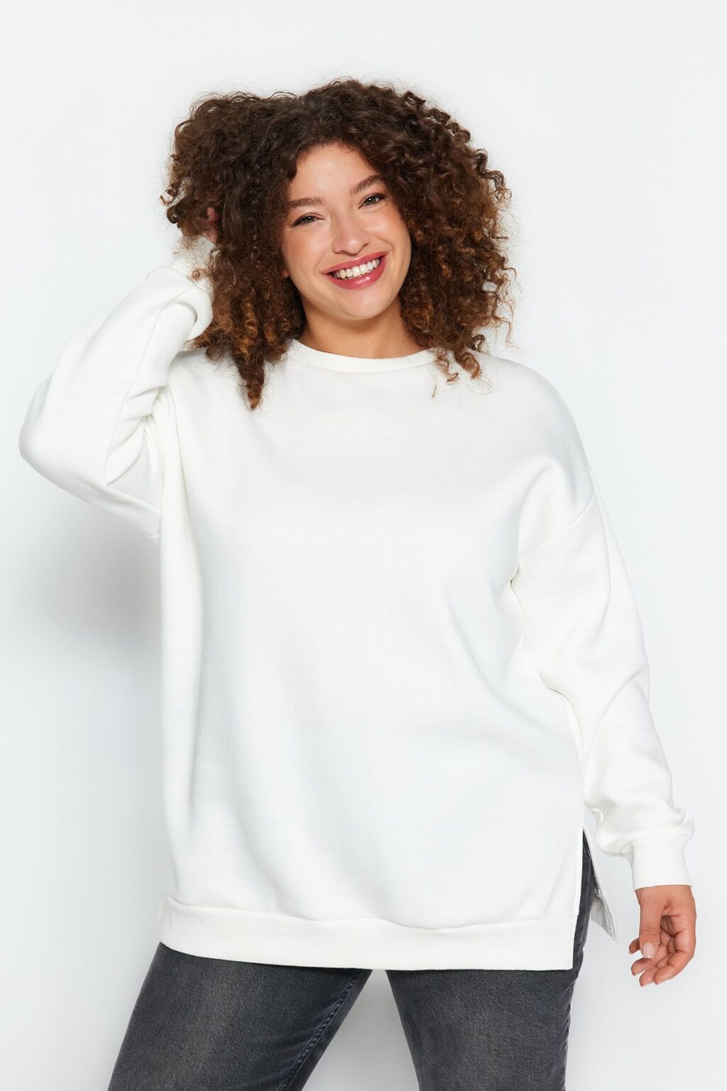 Trendyol Curve Beige Thick Polar Fleece Inside Slit Oversize Knitting Plus Size Sweatshirt