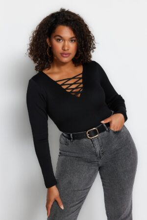 Trendyol Curve Black Cross Brit kötöttáru pulóver