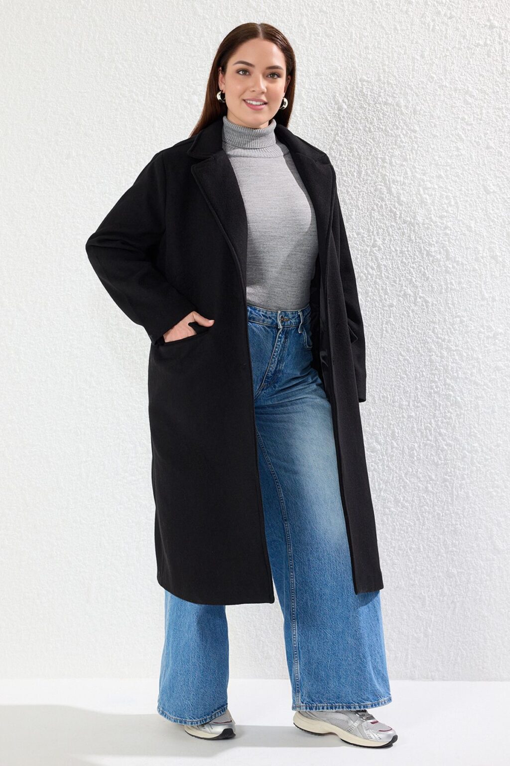 Trendyol Curve Black Double Breasted Closure Lined Coat