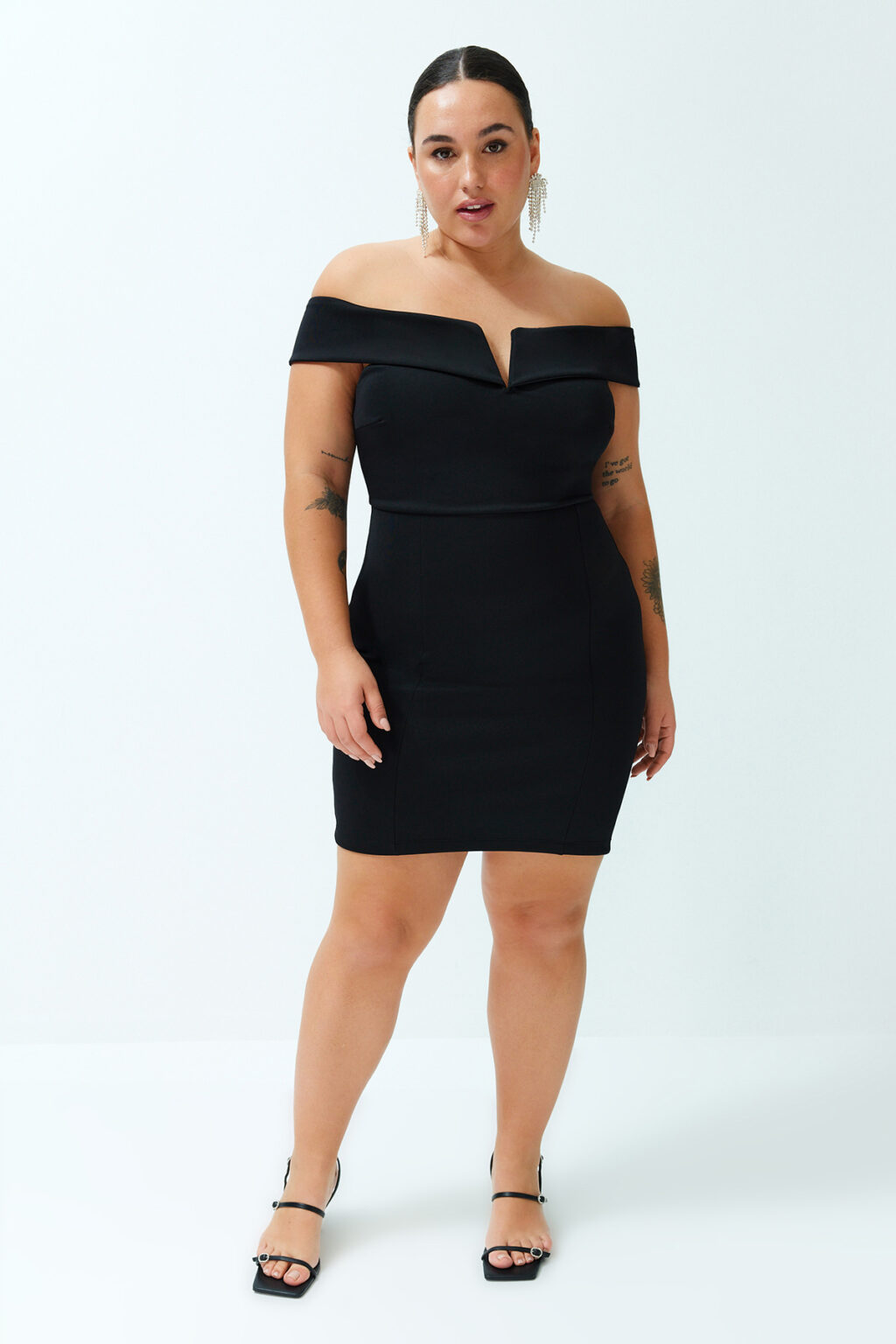 Trendyol Curve Black Double Layer Collar Detailed Knitted Dress