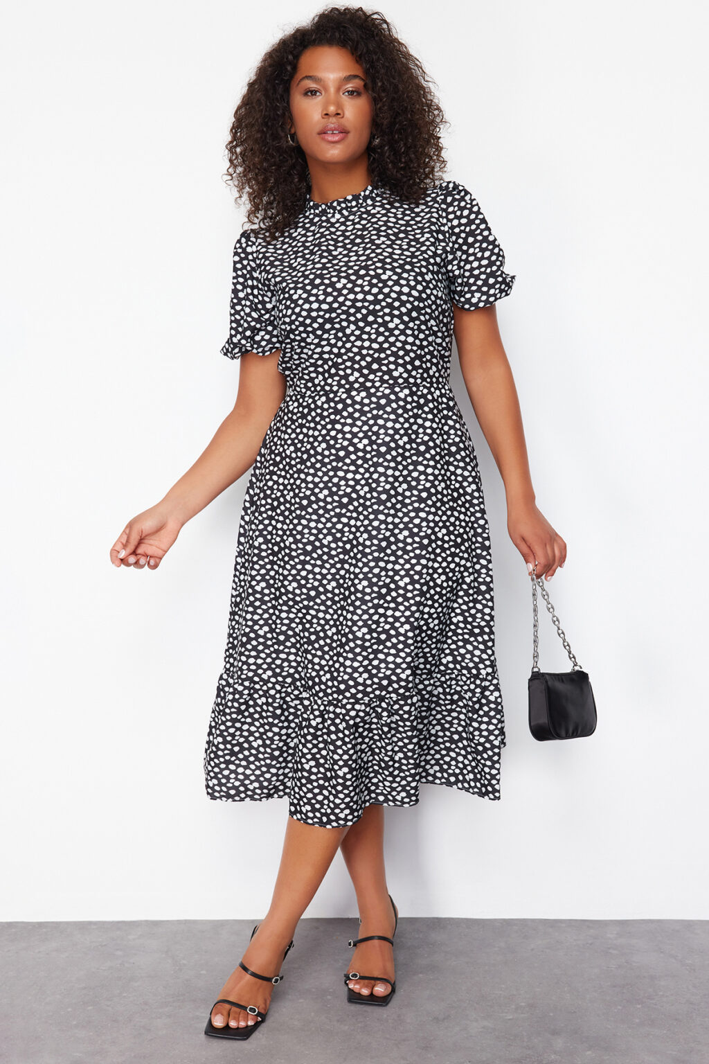 Trendyol Curve Black High Collar Animal Patterned Balloon Sleeve Long Woven Dress