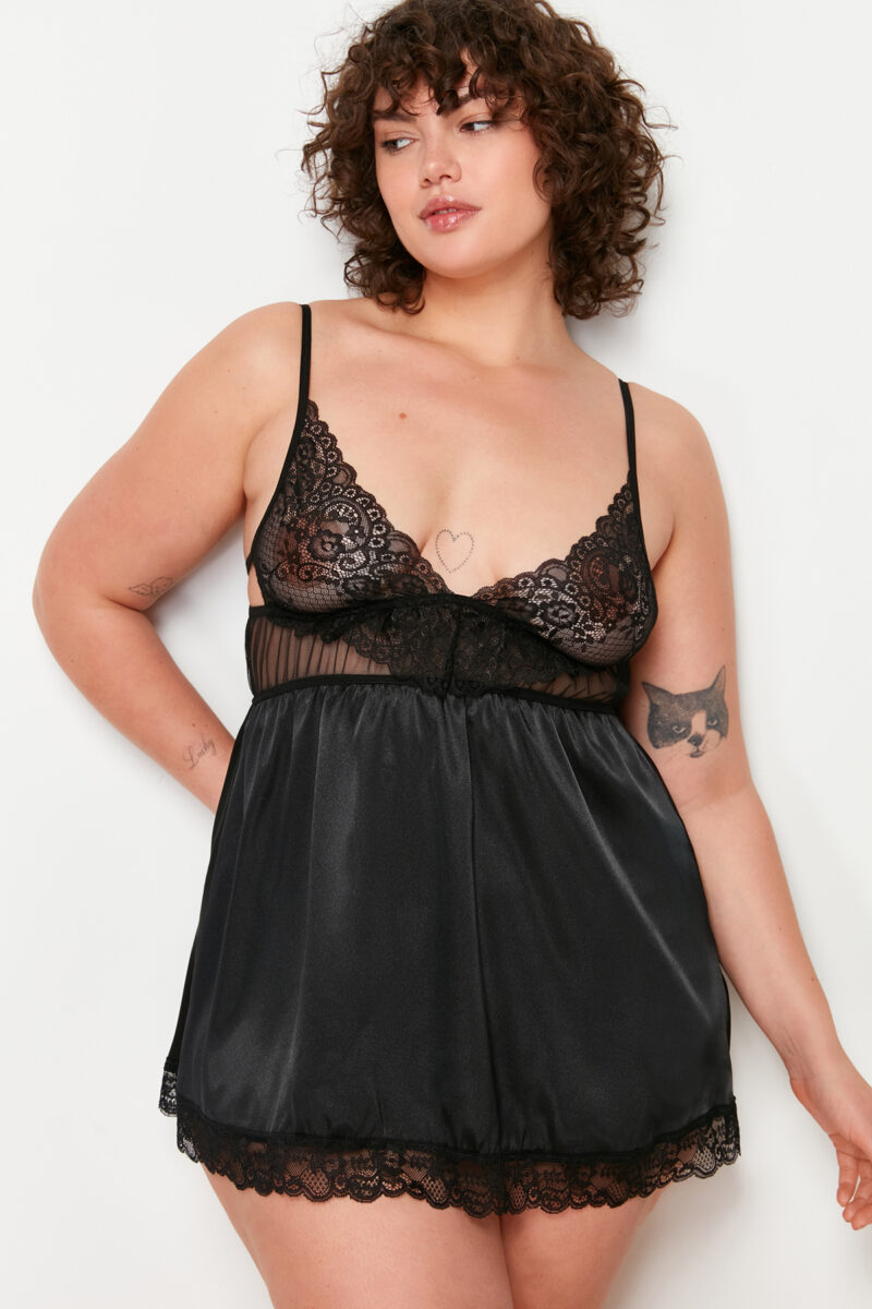 Trendyol Curve Black Lace Detailed Babydoll