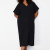 Trendyol Curve Black Midi Woven Dress