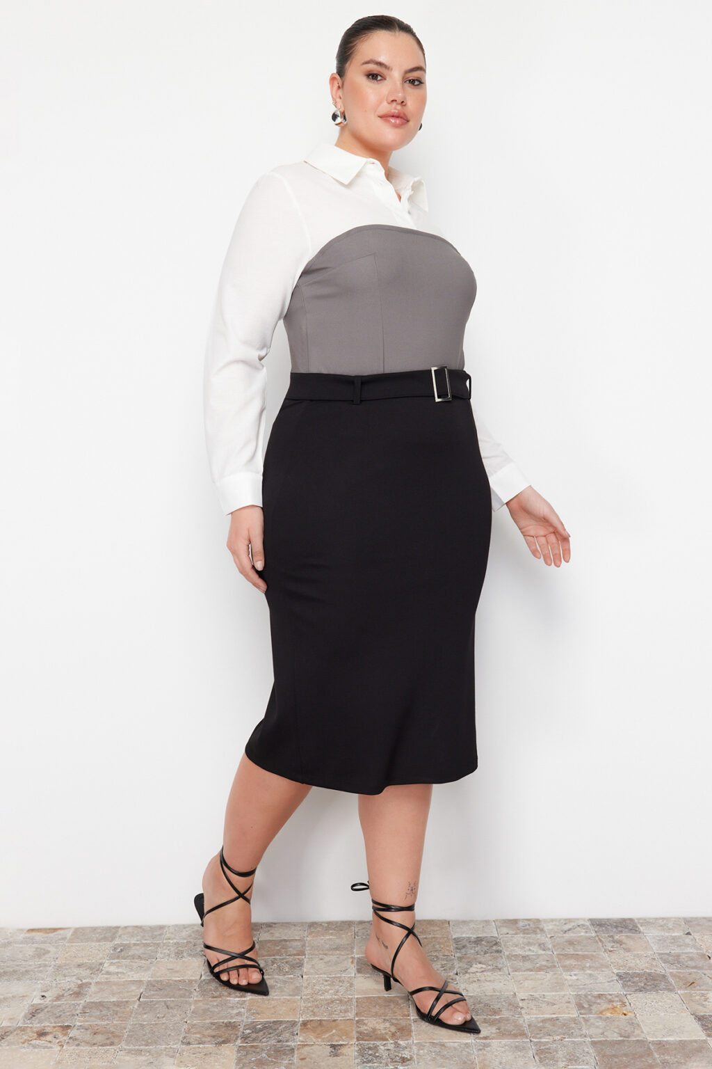 Trendyol Curve Black Pencil Knitted Skirt