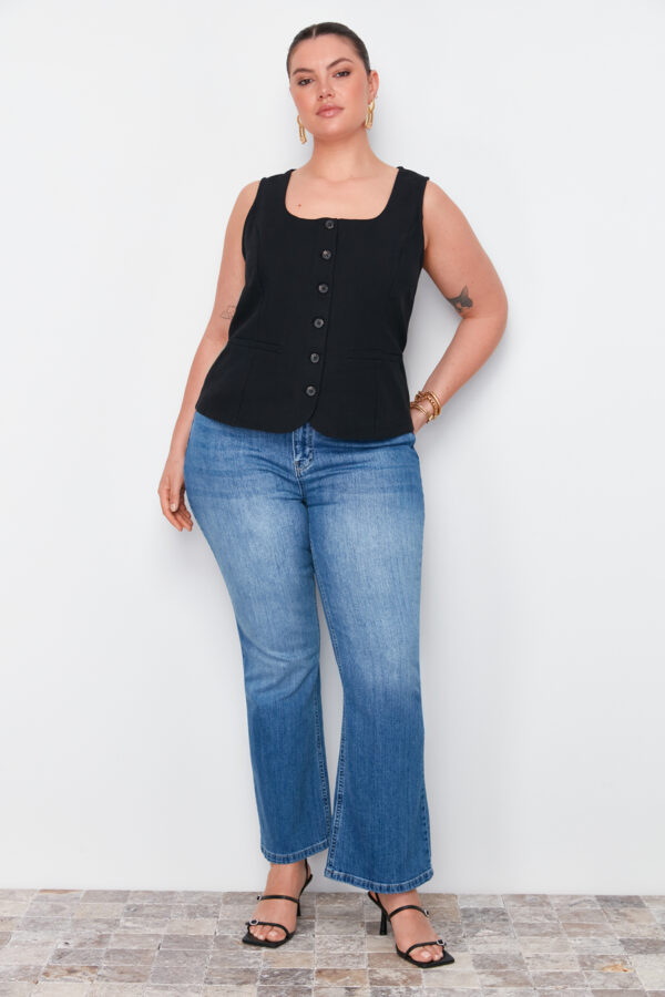 Trendyol Curve Black Square Neck Vest