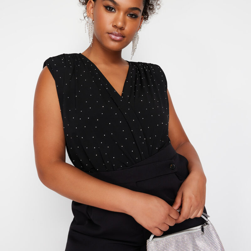 Trendyol Curve Black Stone Detailed Knitted Bodysuit