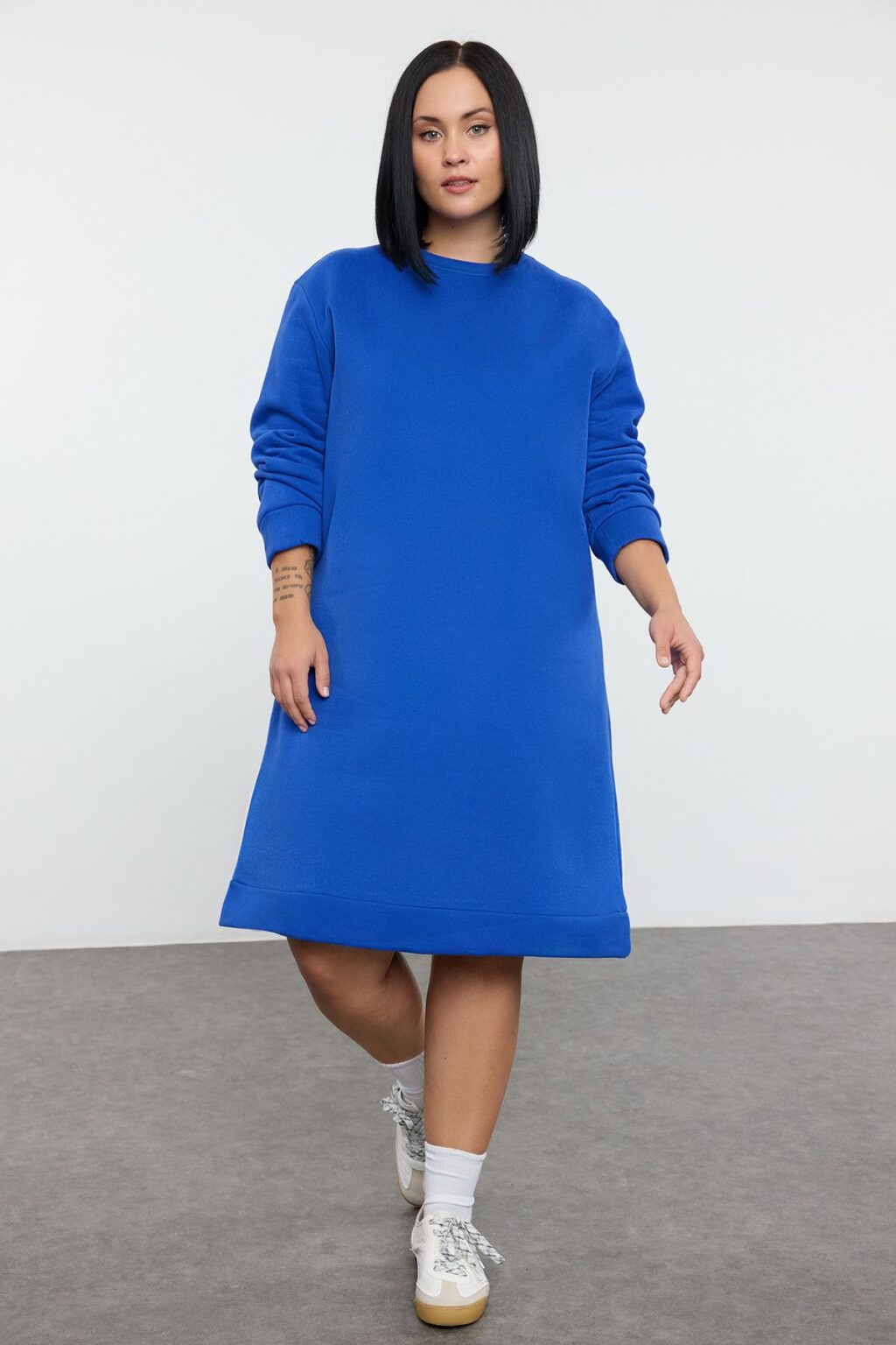 Trendyol Curve Blue 2 Yarn Non-raising Crew Neck Knitting Plus Size Sweatshirt Dress
