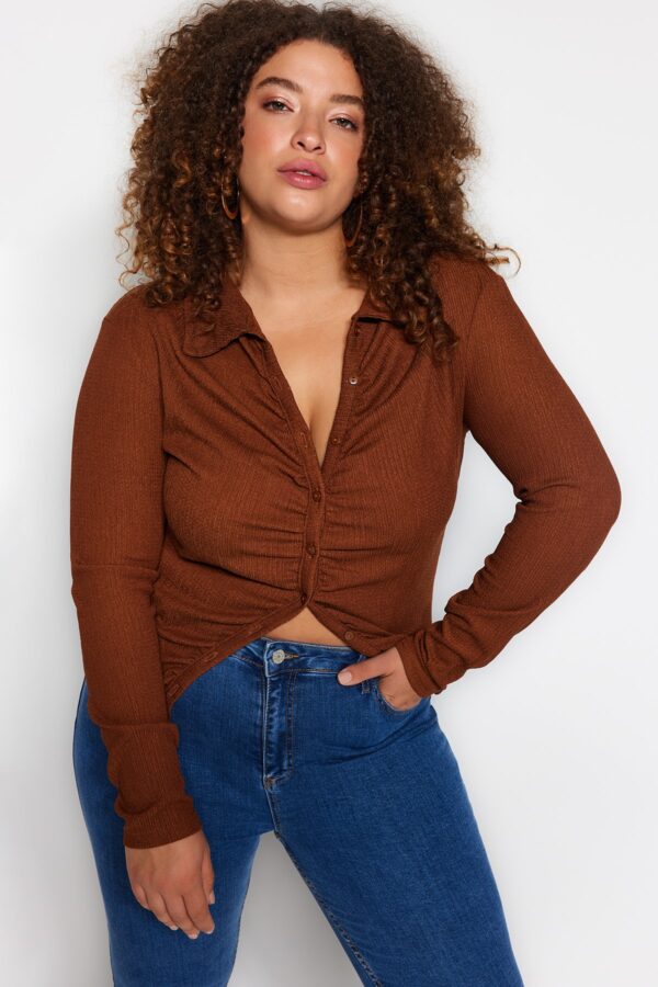 Trendyol Curve Brown Fitted Gathered Knitted Shirt