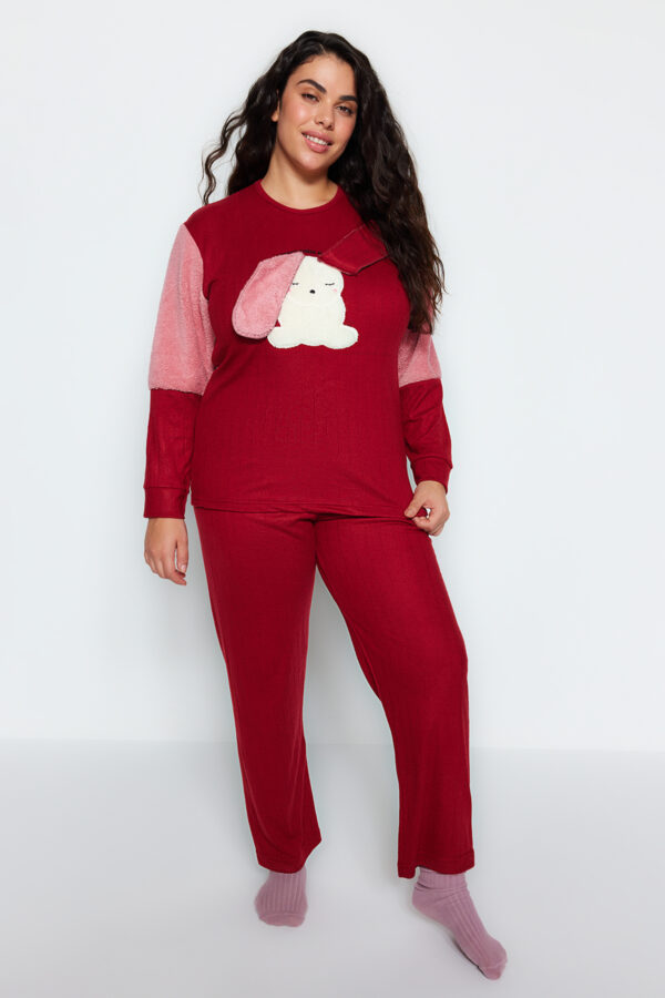 Trendyol Curve Burgundy Plush Detailed Knitted Pajamas Set